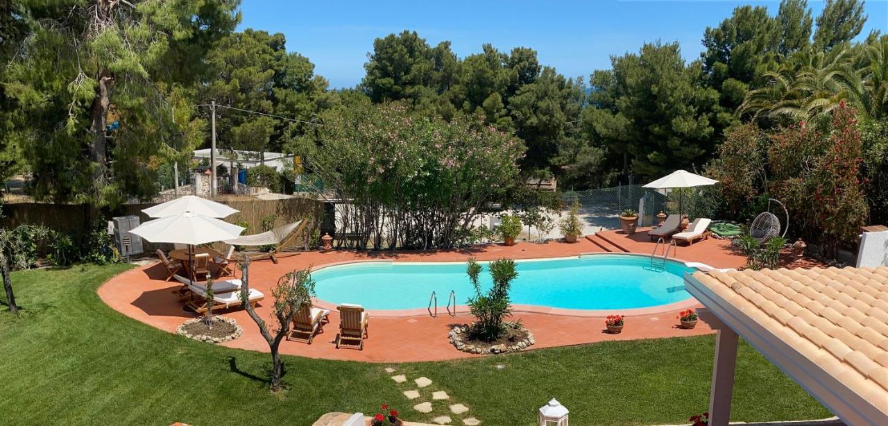 Villa Vittoria 维耶斯泰 外观 照片