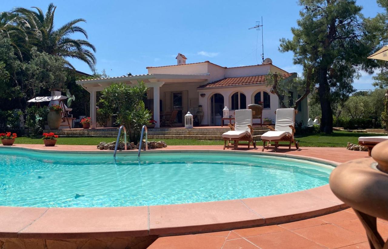 Villa Vittoria 维耶斯泰 外观 照片